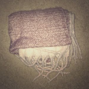 Wrap around scarf blanket